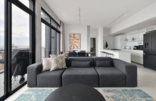 Schotsche Kloof Apartment | ONE26 ON M - Fluent Serviced Apartments