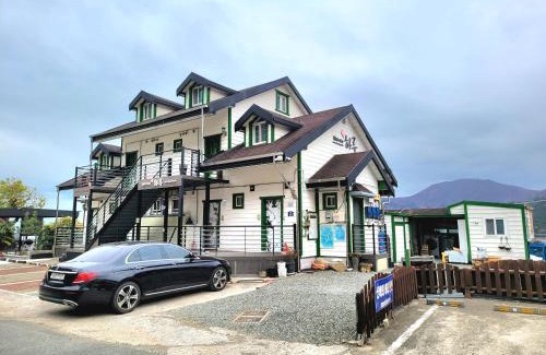 Irun-myeon House | oneday in geoje