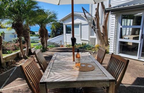 Oneroa Apartment | Oneroa Bay View Apartment