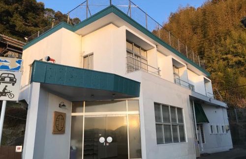 Kumano Hotel | Oninosanpomichi