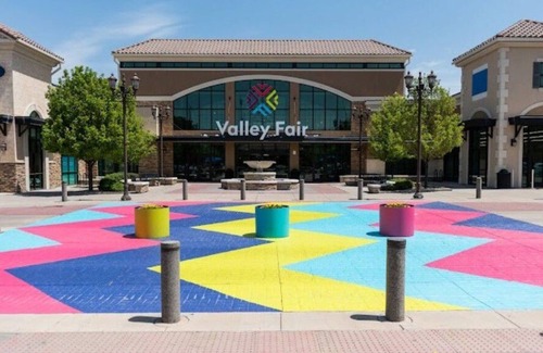 West Valley City House | Only 1-bedroom Home in West Valley with WiFi, minutes to mall & Airport