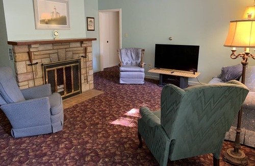 Bear Lake House | Only 1 block from Bear Lake beach/boat launch. Free use of kayaks/boats/bikes.