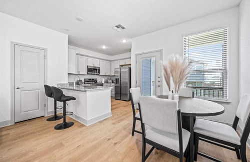 San Antonio House | Only 10 minutes to Lackland!