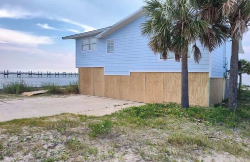 Fort Morgan Cottage | ONLY 20 feet from the Bay/See Dolphins, kayaks,etc