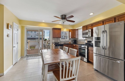 Sea Isle City House | Only 200 feet to the beach!