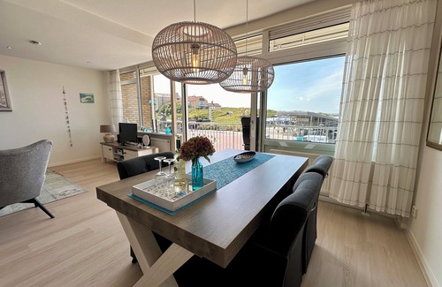 Bergen aan Zee Condo | Only 50 m from the beach! Wonderful and comfortably furnished vacation apartment