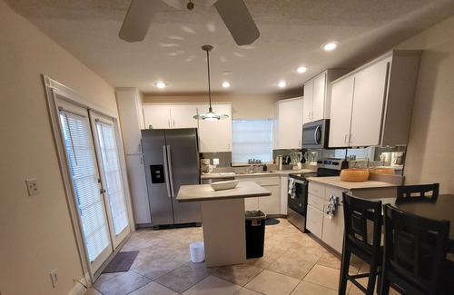 Port Orange House | ONLY 8 Minutes away from Beaches