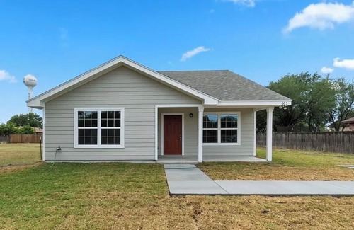Santa Rosa House | Only A Night's Stay In Santa Rosa, Tx
