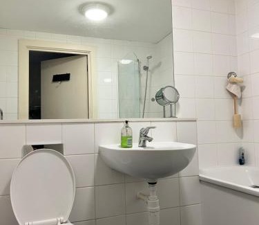 Churchill House | Only steps from Buckingham Palace and Big Ben