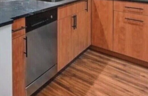 Ohio City Apartment | Only the best for you! BOOK NOW BEFORE ITS GONE