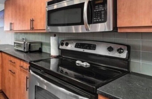 Ohio City Apartment | Only the best for you! BOOK NOW BEFORE ITS GONE