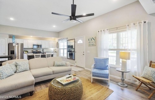 Ocean Isle Beach House | Only TWO MILES to the beach! Custom bungalow. Fenced-in yard!
