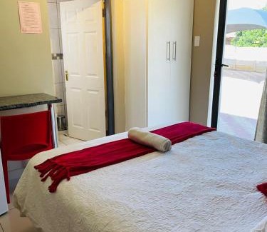 Makhado House | ONNIE GUESTHOUSE