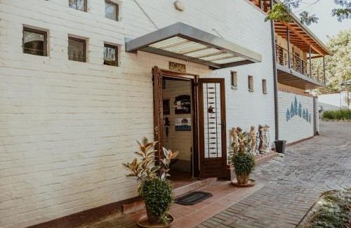 Rustenburg House | Ons Dorpshuis Guesthouse