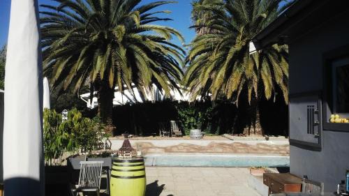 Drakenstein Bed & Breakfast | Ons Stee Bed and Breakfast