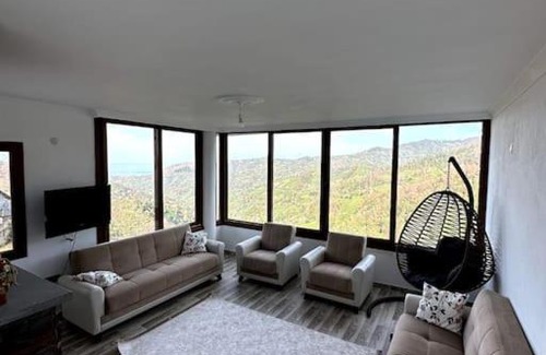 Ardesen Apartment | Onsakku Dağ Evi