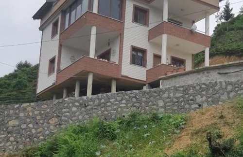 Ardesen House | Onsakku Dağ Evi