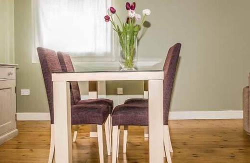 Stanton Drew Apartment | OOLITIC SPRINGS, with a garden in Dundry