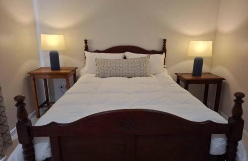 Mykonos House | OosiesRus - Charming Langebaan Villa with Garden View