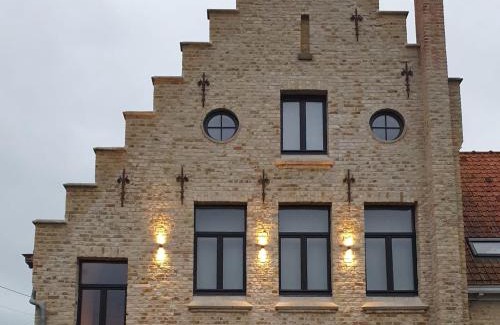 Oostkerke House | Oosthuyse