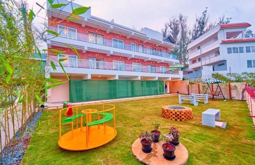 West Mere Resort | Ooty Blossom Retreat by VOYE HOMES