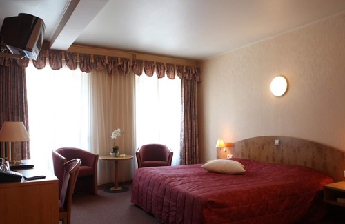 Larochette Hotel | Op Der Bleech