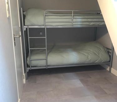 Hippolytushoef Apartment | OP ZESTIEN