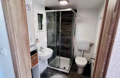 Hrastnik House | OPA Resort