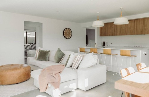 Hawley Beach House | Opal - Family Beach House Hawley