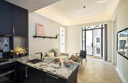 Downtown Shanghai Apartment | OPARTMENT The Far Eastern Hotel