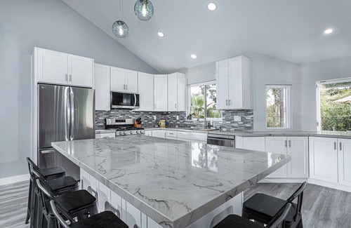 Aviara House | OPEN 11-2 to 6! Pool, Spa, Pets Ok, Remodeled Beachy Lagoon Getaway!