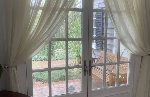 High Point House | Open concept close to downtown