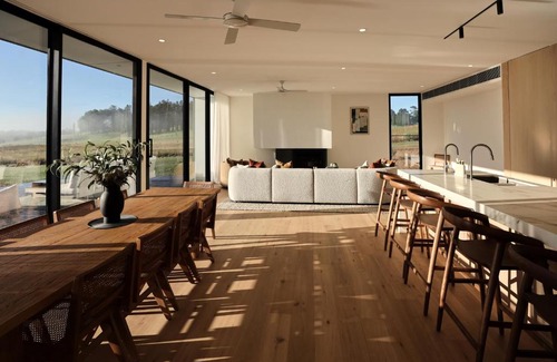 Burradoo House | Open Country Homestead- Luxury accommodation in Burradoo