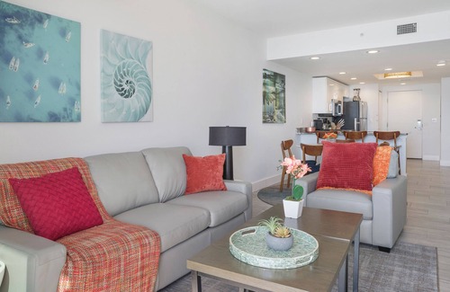 Treasure Island Condo | Open!Listen to the Ocean at the Beachfront♥Free Parking,Hot Tub,Private Balcony