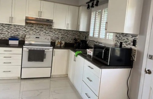 Caledon House | Open lot 4 bedroom cozy home in Caledon