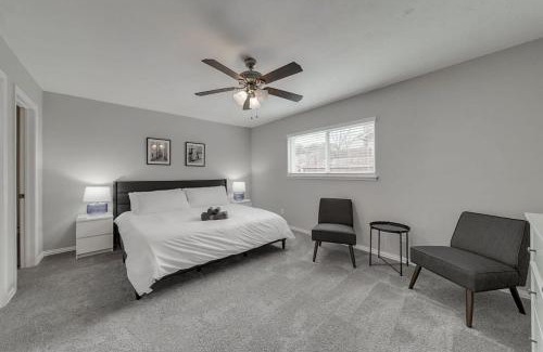 Garland House | Open Space Home for Family Groups with Privat Pool