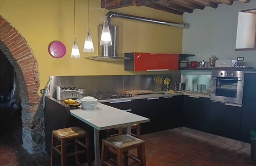 San Michele di Moriano Cottage | open space in ancient convent