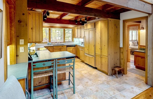 Forest Farms House | Open & spacious mountain home with hot tub, large deck, fireplace, & ski view