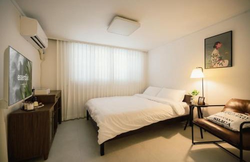 Sadang-dong Apartment | Opening Special,4 min to Airport Bus, 6 min to Olive Young, fast access to Gangnam, Jamsil, Jongno, Hongdae, Express Bus Terminal , anywhere in the city