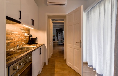 Plepi Villa | OpenSea Villa Private beach & tennis court