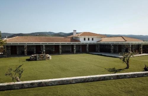 Plepi Villa | OpenSea Villa Private beach & tennis court