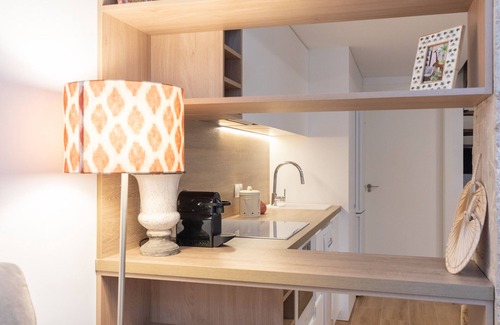 Penya-roja Apartment | Opera Love Loft. Air conditioning + Wifi + 4 Pax