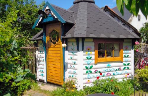 Plouhinec Ski Chalet | Ophrys ha Melenig