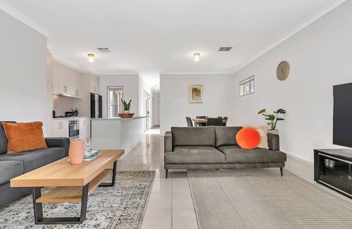 West Beach House | Opies Oasis between West Beach and Henley South