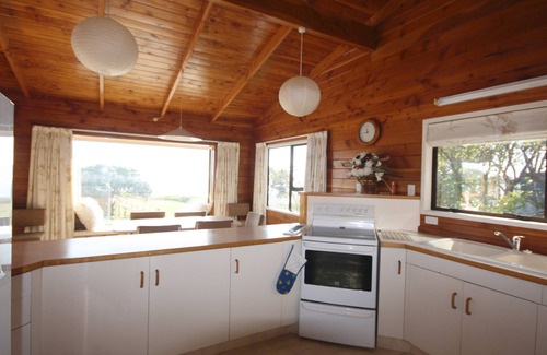 Opito Bay House | Opito Bay beach front Holiday Home