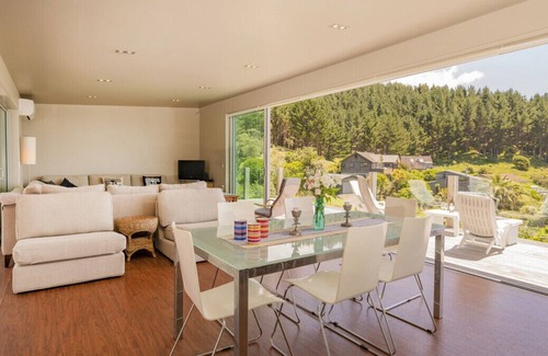 Opito Bay House | Opito Dream - Opito Bay Home