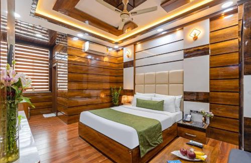 Karol Bagh Hotel | OPO Essential RODALI