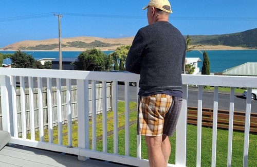 Opononi House | Opononi Sunsets and Sea views