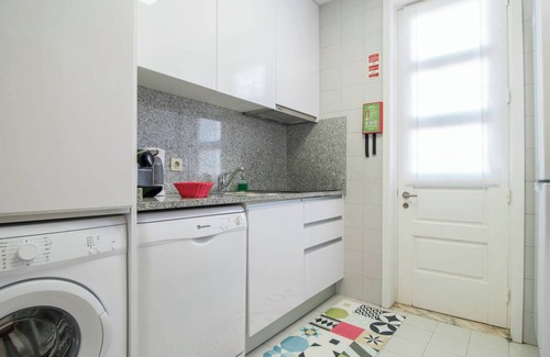 Boavista Apartment | Oporto Yellow Villas 1