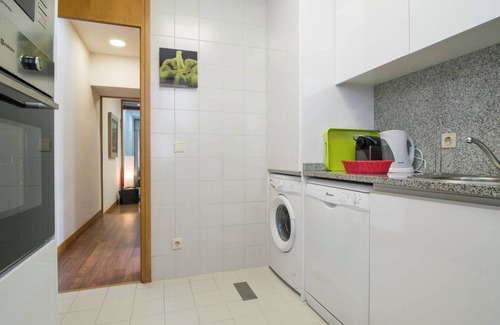 Boavista Apartment | Oporto Yellow Villas 1